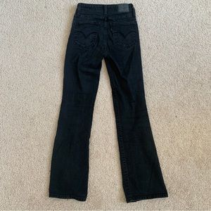 Levi 725 High Rise Bootcut jeans